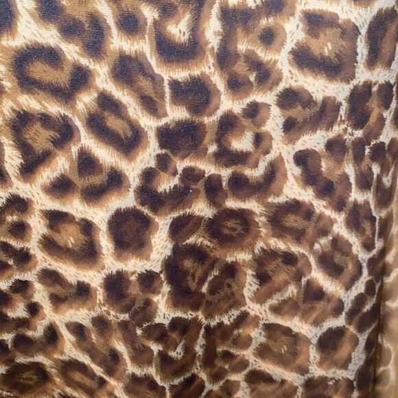 Joey Eric House of Style Leopard Fleece Cardigan! - Picture 8 of 10